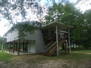 64 Weekend Dr, Poplarville, MS 39470