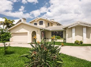 3364 Coquina Key Dr SE, Saint Petersburg, FL 33705