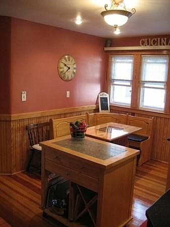 2nd image of 37 Euclid Ave #2