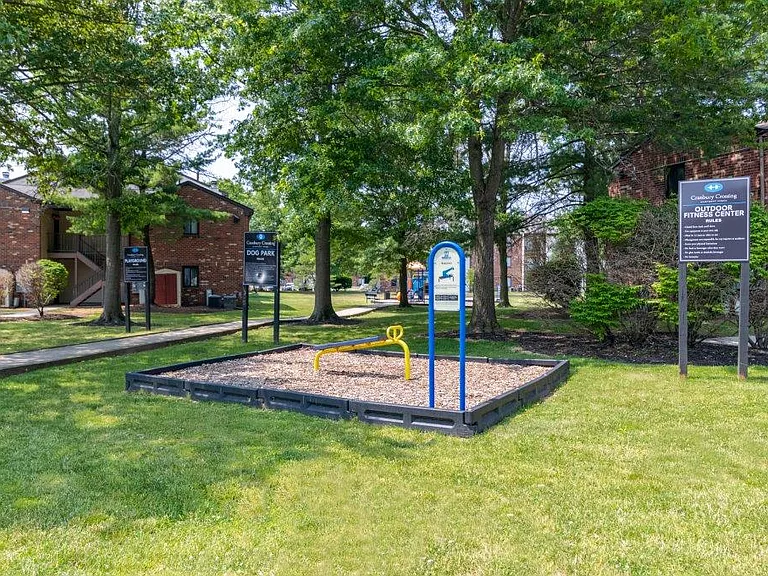 Cranbury Crossing Apartment Homes — Photo 19