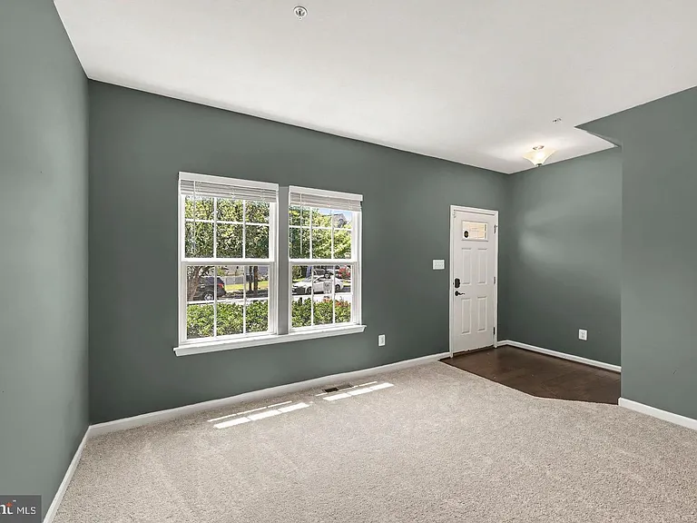 1024 Cook Dr SE — Photo 4