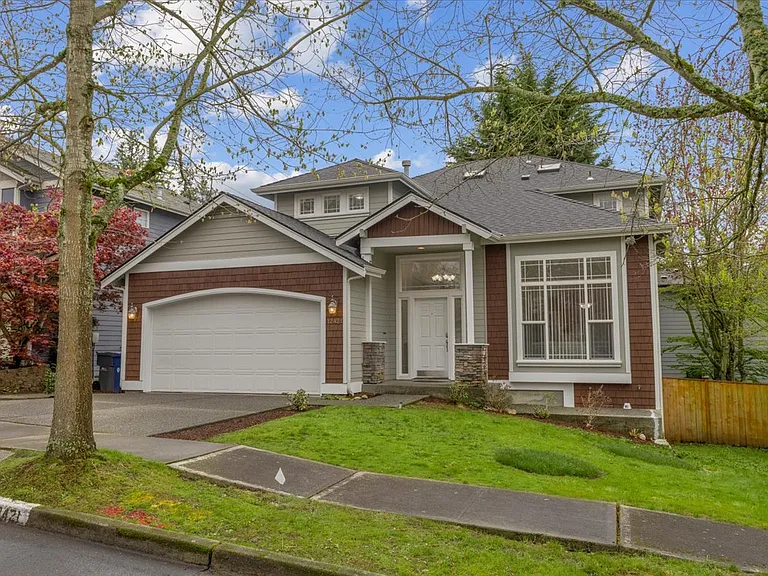 12421 NE 103rd Pl — Photo 3