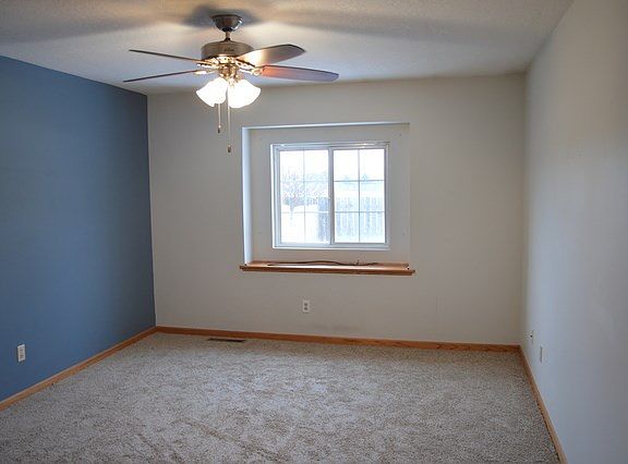 4th image of 712 N Jackson Ave