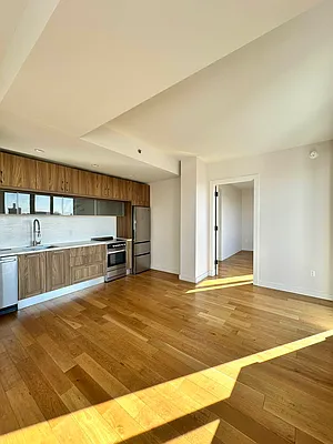 Rented by Artur Gutman, LREB | media 34