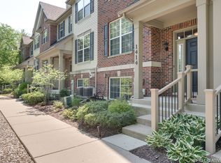1414 S Fairfield Ave, Lombard, IL 60148