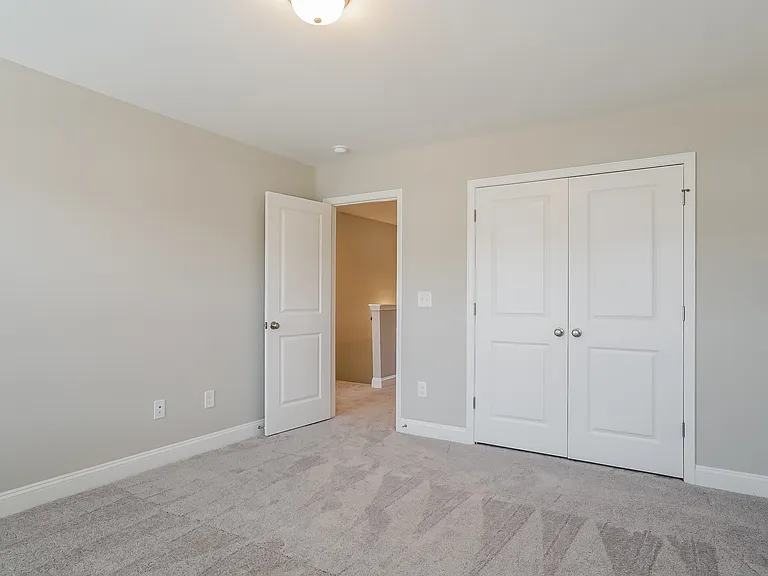 7244 Bellacroft Dr — Photo 14
