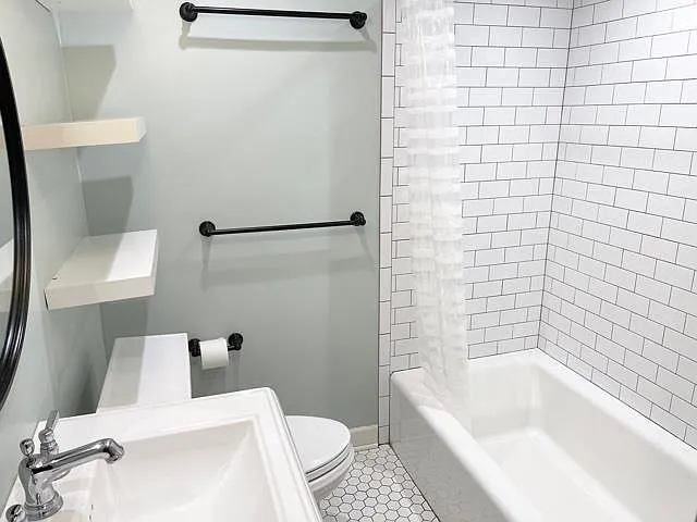 309 Fernway Cv — Photo 12
