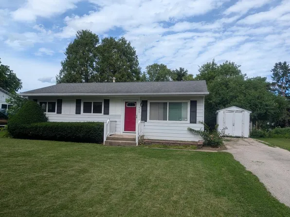 553 Park AVENUE, Delavan, WI 53115