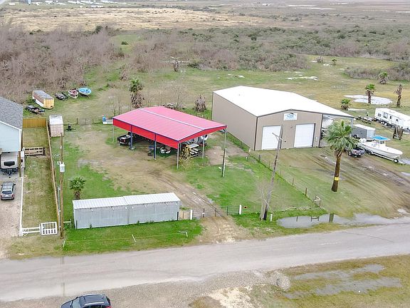 3rd image of 1011 N Tinkle Ln