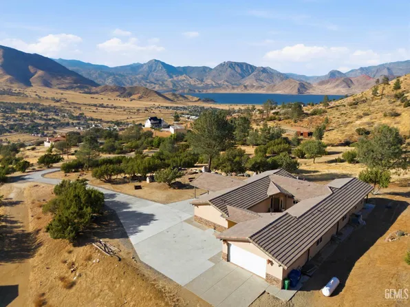 3500 Shadow Mountain Dr, Lake Isabella, CA 93240
