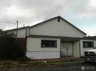 1009 SE 1st St, Winlock, WA 98596