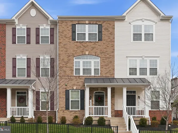 18363 Reaper Hill Ct Unit 5, Triangle, VA 22172