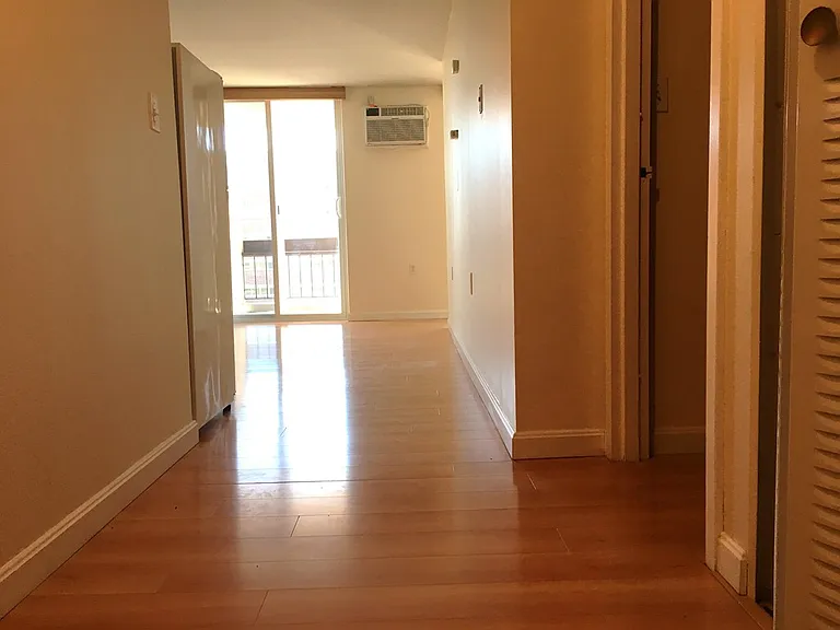 872 Massachusetts Ave #311 — Photo 5