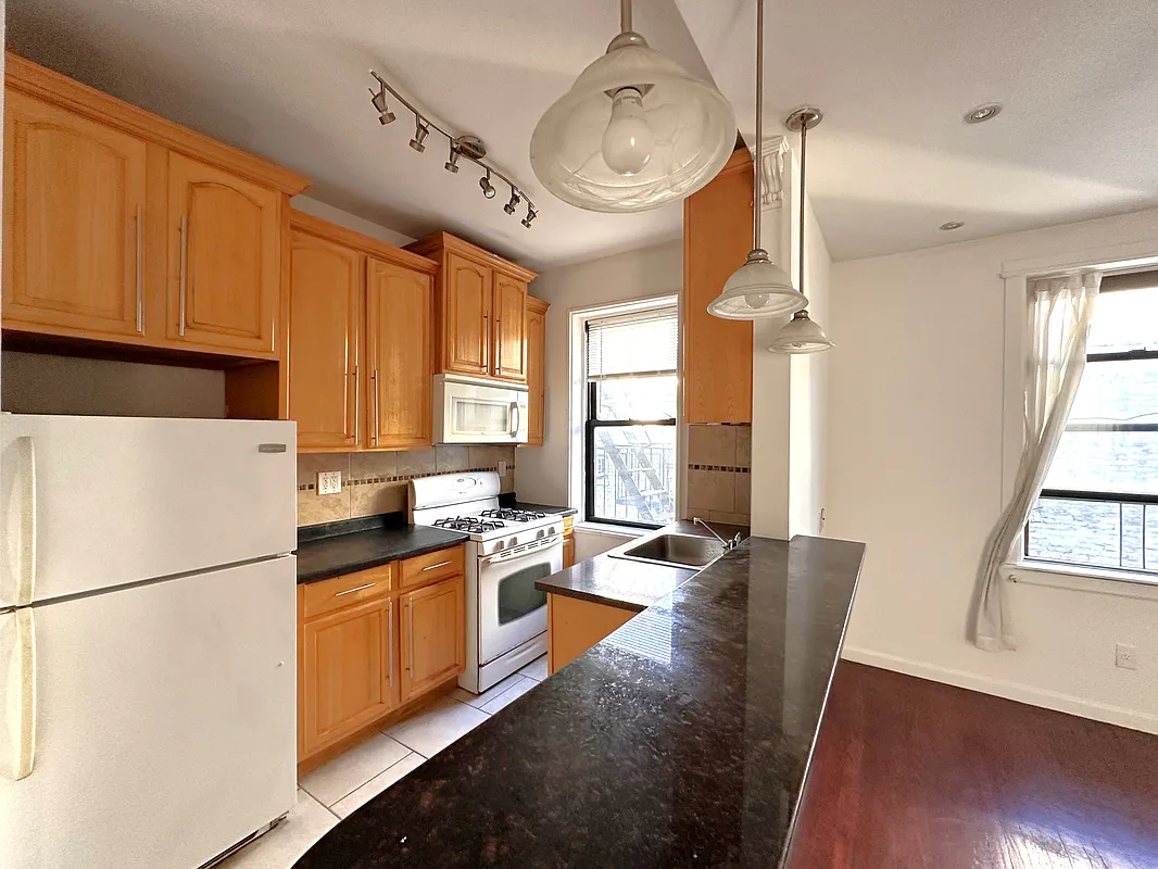 21-15 33rd Street 5A