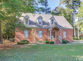 1208 Chestnut Dr, Smithfield, NC 27577