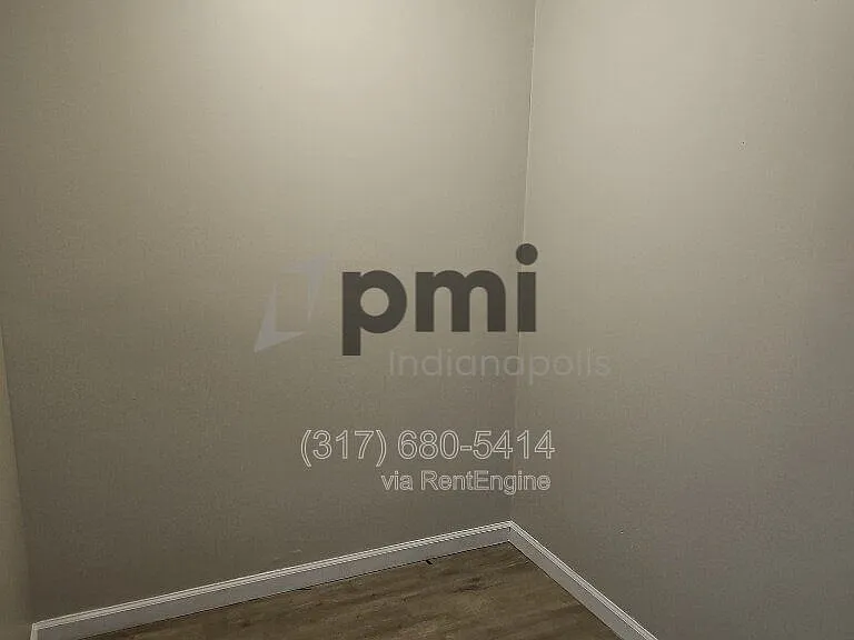 403 Wallace Ave — Photo 22