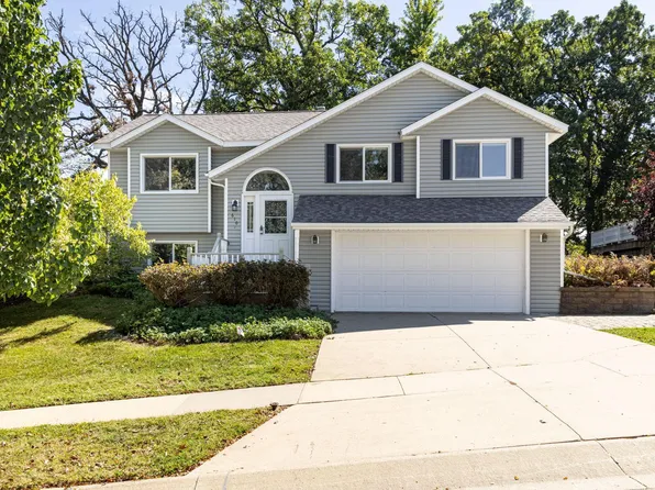 610 Cortland Ln SW, Rochester, MN 55902