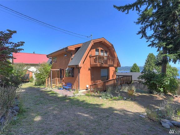 3rd image of 19010 Harris Ave NE