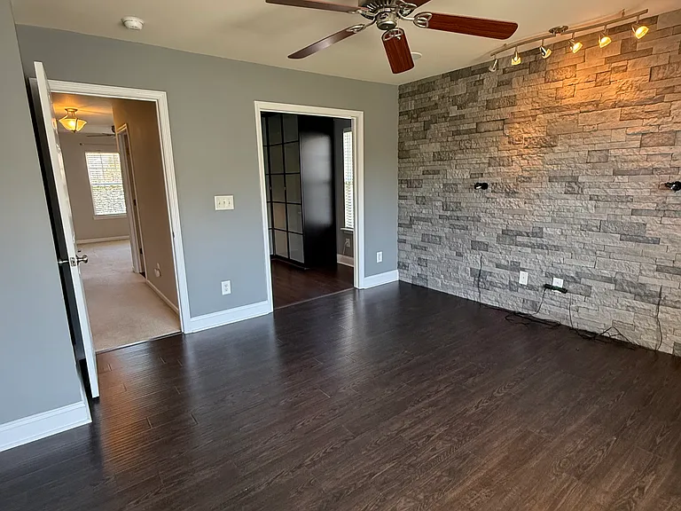 114 Azteca Dr — Photo 17