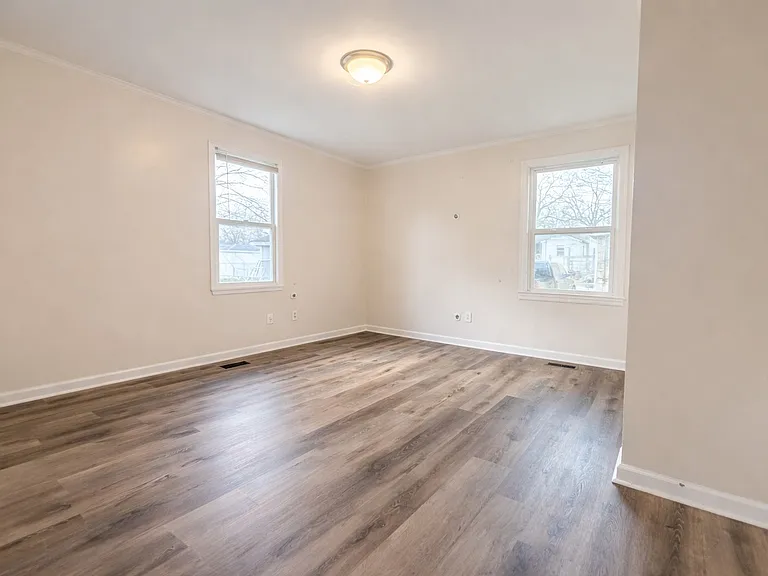 1205 Broadus Ave SE — Photo 7