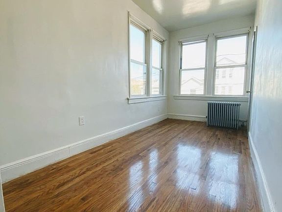 2nd image of 37 Clendenny Ave Floor 2