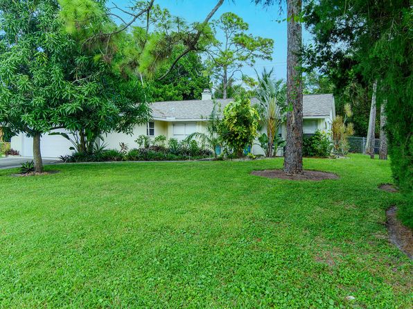 110 Palm River Blvd, Naples, FL 34110