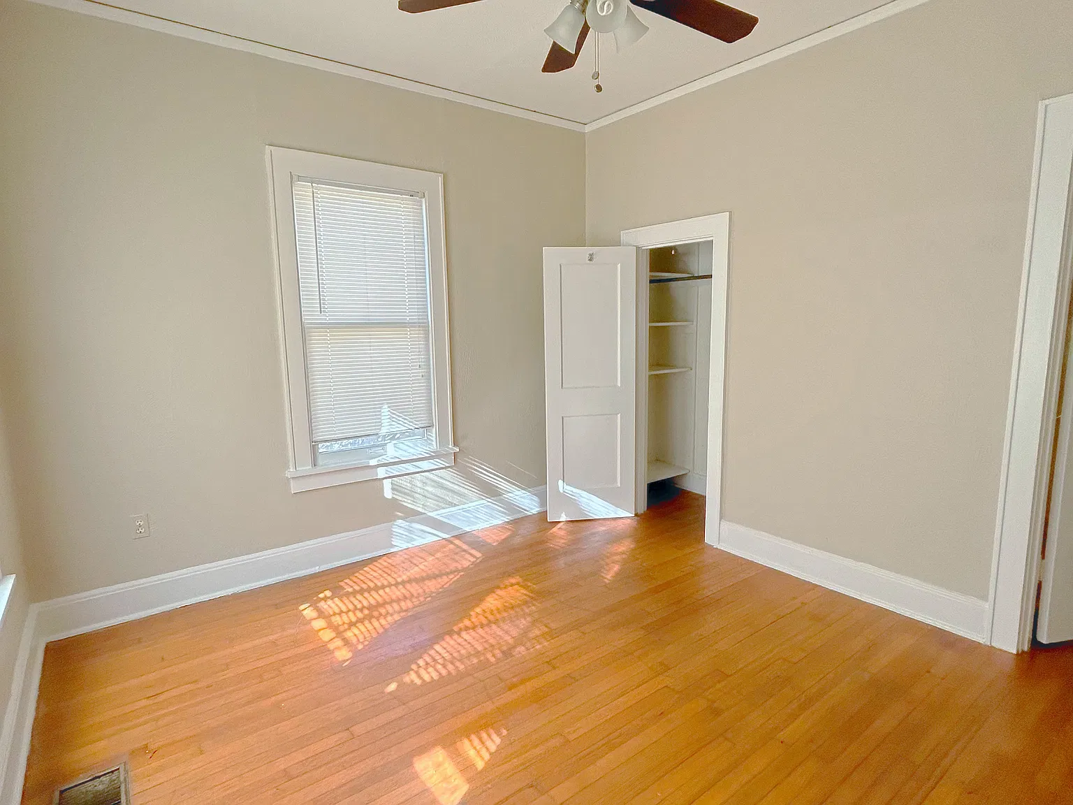 1 bed, 750 sqft, $750 — Photo 4