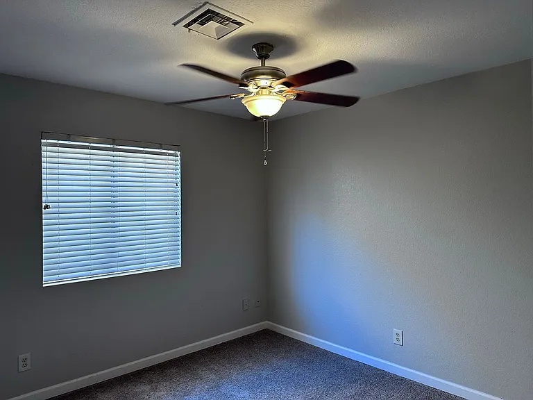 4910 W Gail Dr — Photo 25