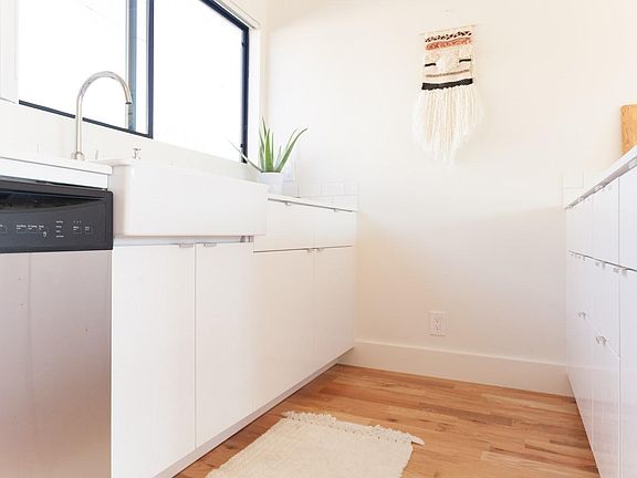 2nd image of 5665 Fayette St APT 6
