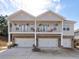 6930 Spaniel Dr #B, Daphne, AL 36527