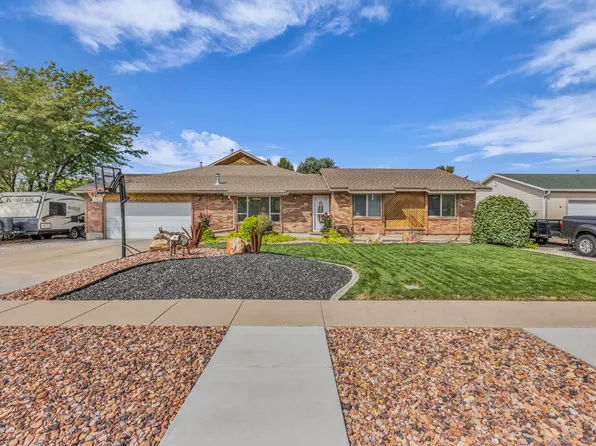 928 N 2075 W, Farr West, UT 84404