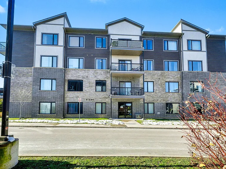 660 Garibaldi Ave — Photo 65