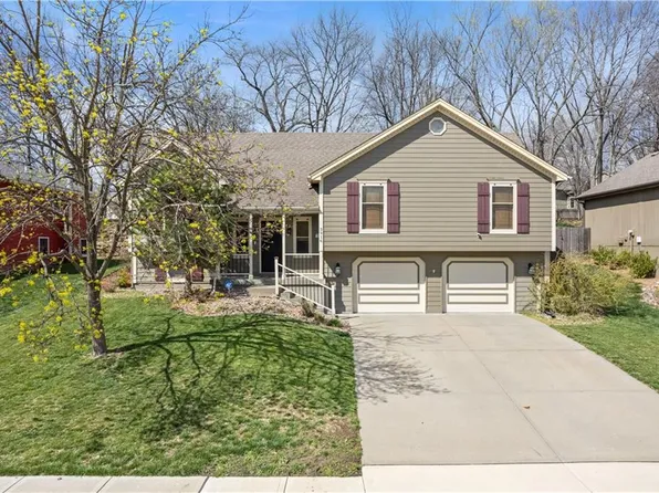 3916 NW 73rd St, Kansas City, MO 64151