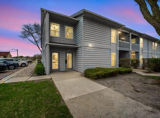 232 Dewey St S Unit 101, Fairmont, MN 56031