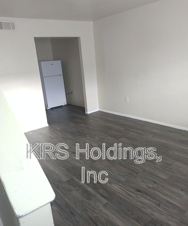 1st image of 1823 Chicago Ave