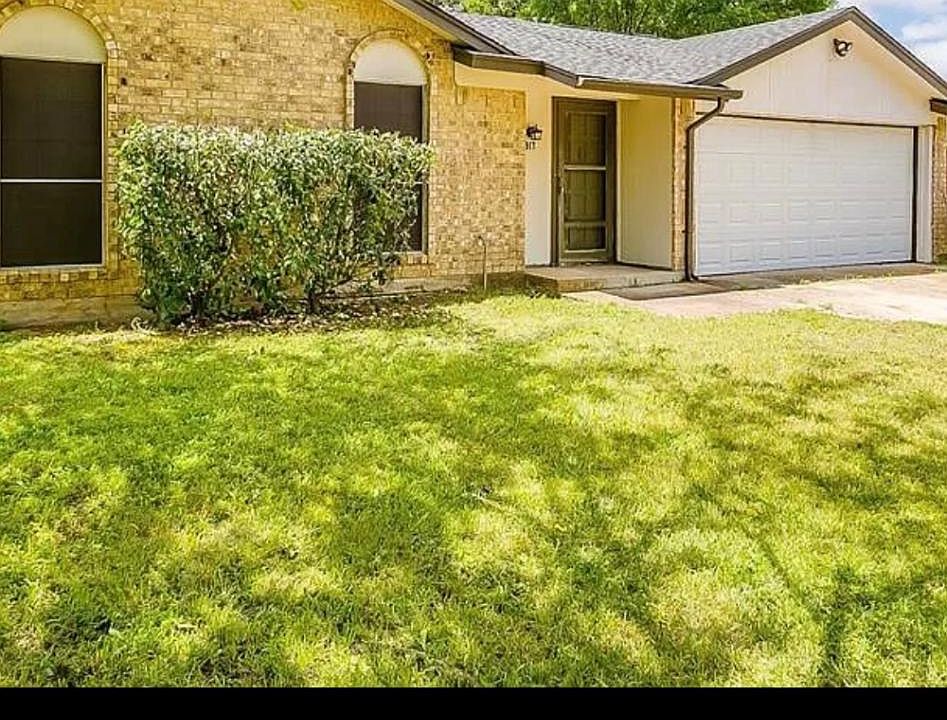 1st image of 917 Meadowlark Dr