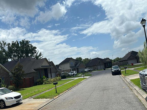 5th image of 11446 Legacy Oaks Ln