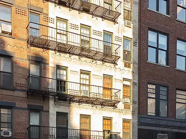 431 West 54th Street image 1 of 2