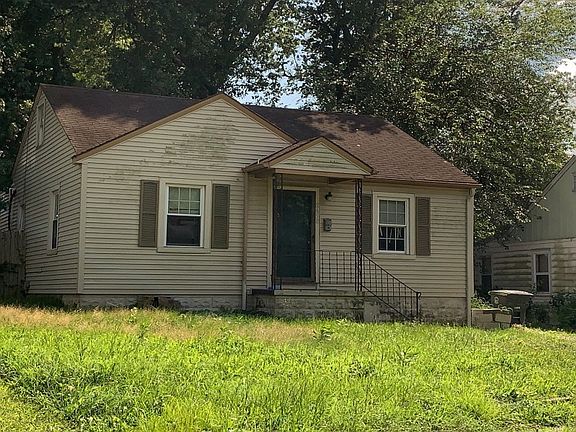3rd image of 2658 W Victory Ct