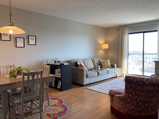 1st image of 78 10th St E Unit 2203