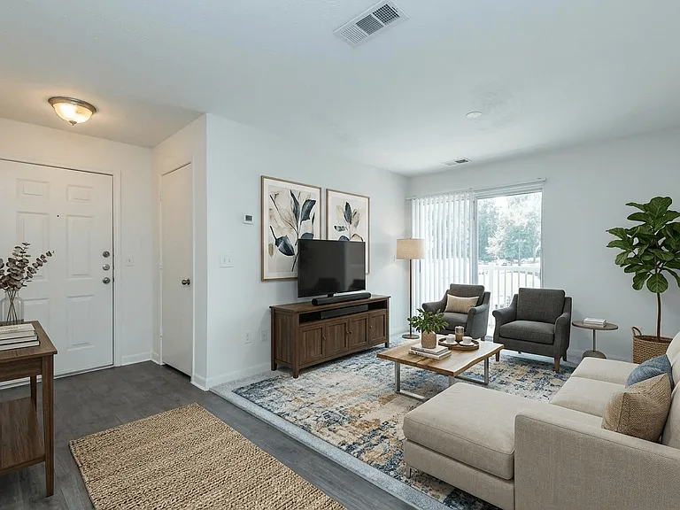 Overlook at Falling Creek Apartment Homes — Photo 15