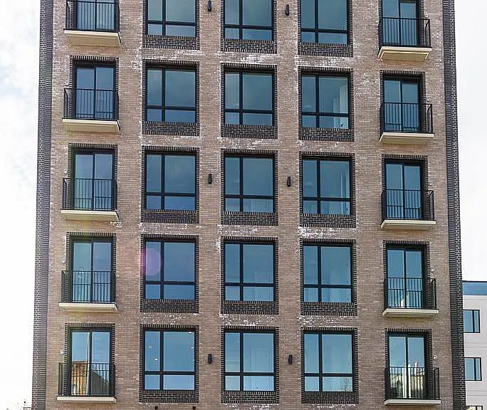 1010 Rogers Ave #4C — Photo 9