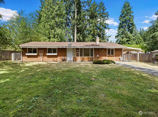 215 135th St SE, Everett, WA 98208