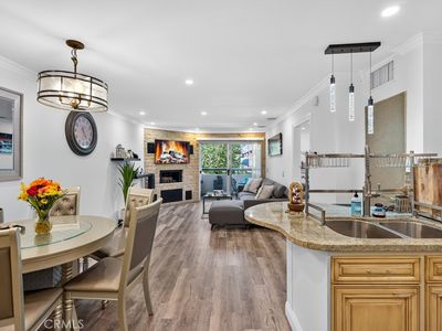 5550 Owensmouth Ave APT 107, Woodland Hills, CA, 91367