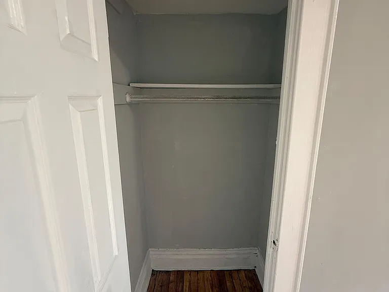 658 Sanford Ave #G — Photo 6