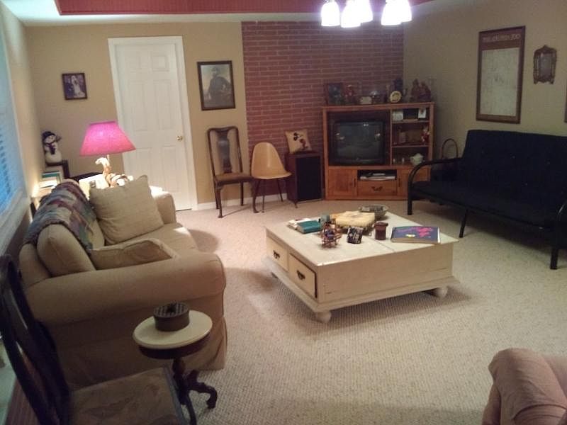 2nd image of 202 Lakewood Dr