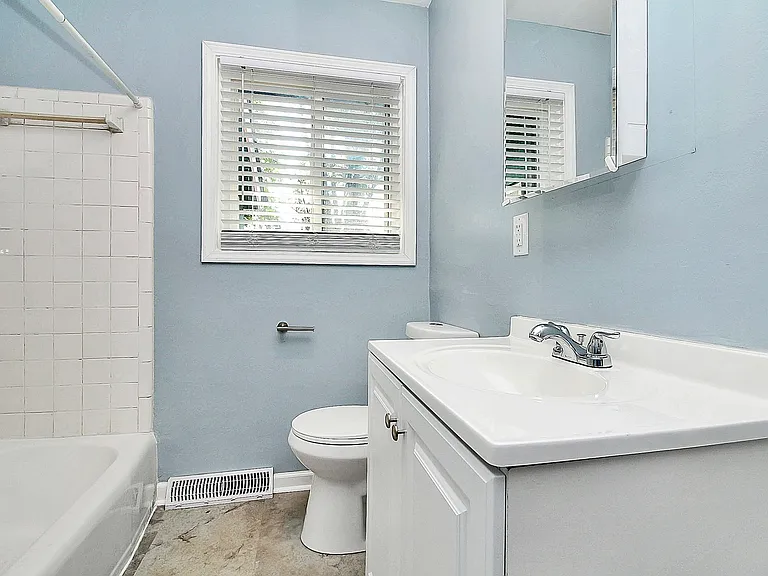 2244 English Dr — Photo 18