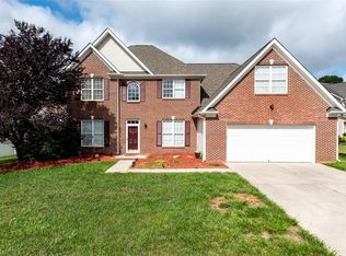 2925 Juniper Dr, Burlington, NC 27215