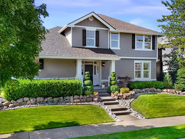 34810 SE Curtis Drive, Snoqualmie, WA 98065