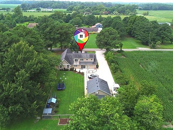 3rd image of 6336 Blackwater Rd